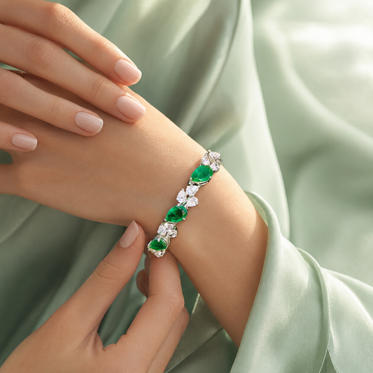 Luxury Emerald Green Stone 925 Sterling Silver Designer Bracelet for Women SBR2498