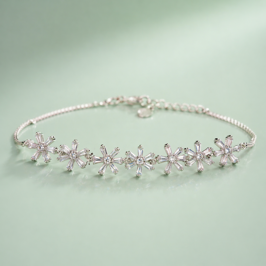 925 Silver Floral Sparkle Bracelet SBR2888
