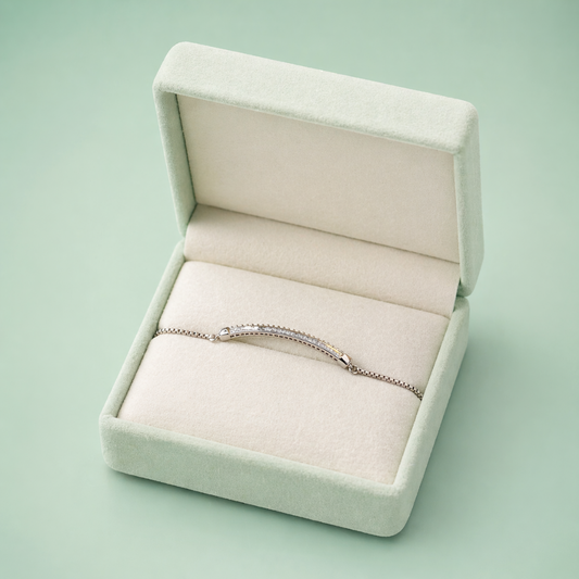 Minimal Curve 925 Sterling Silver Bracelet with Crystal Bar SBR2881