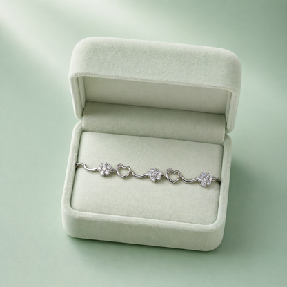 Elegant Heart & Floral 925 Sterling Silver Bracelet SBR2933