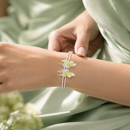 Elegant Butterfly Floral 925 Sterling Silver Designer Bracelet for Women SBR2580