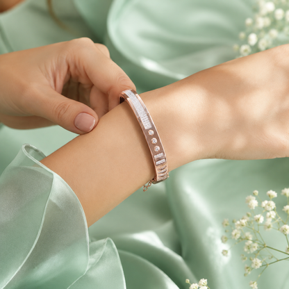 Luxury Rose Gold 925 Sterling Silver Designer Bracelet for Women SBR2585