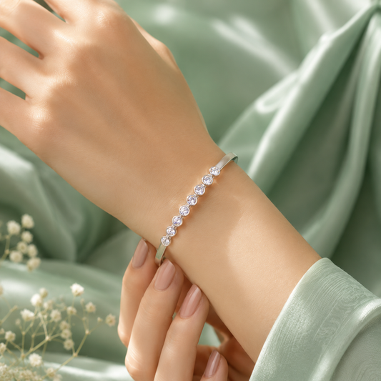 Classic Solitaire Line 925 Sterling Silver Bracelet for Women SBR2634