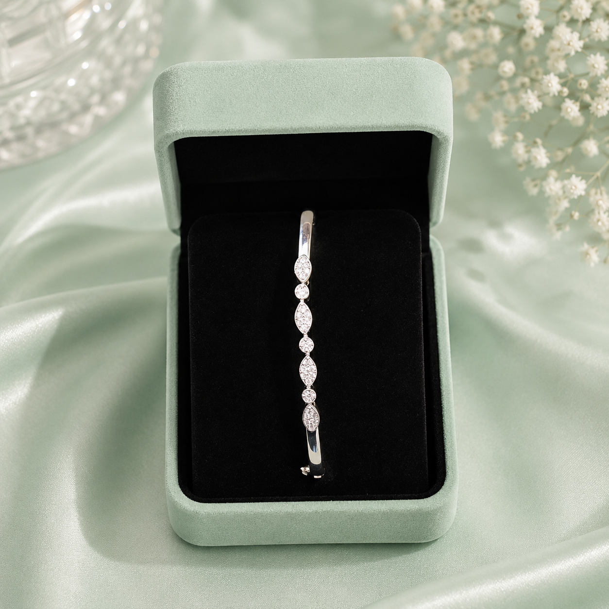 Elegant Minimalist 925 Sterling Silver Diamond Style Bracelet for Women SBR2635