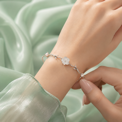 925 Silver Floral Pearl Charm Bracelet SBR2905