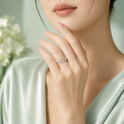 925 Sterling Silver Interlinked Heart Ring for Women | Elegant Love Band IRM4613