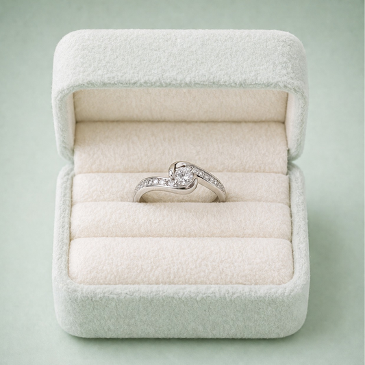 Eterna Twist 925 Sterling Silver Ring