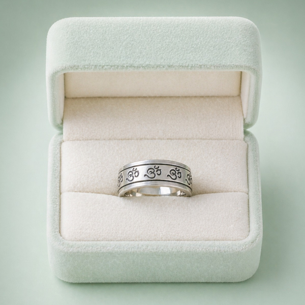 Om Divine 925 Sterling Silver Ring IRM 4289