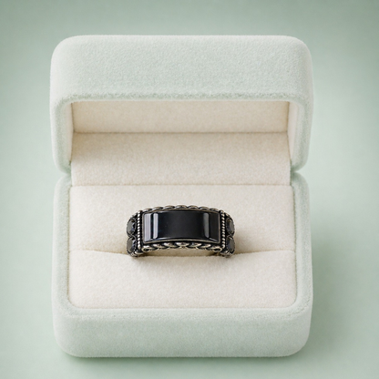 Sinara Noir Sovereign 925 Silver Ring IRM 3724
