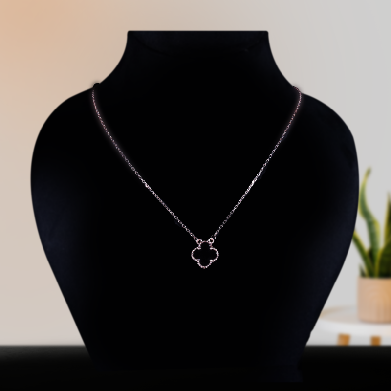 Van Cleef Pendant with Link Chain Silver Chain Set