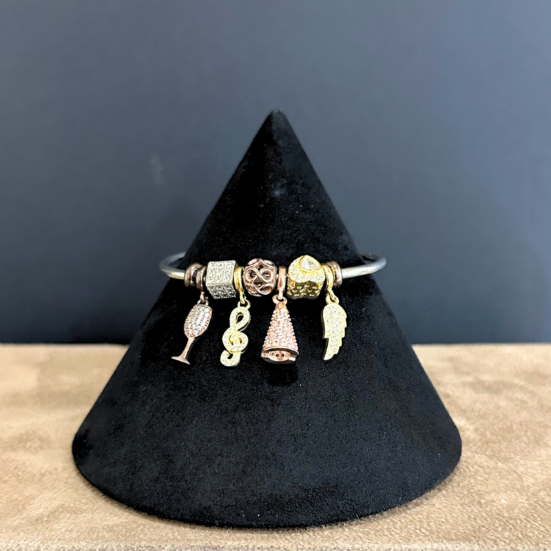 Premium Pandora Brcelet With Pandota Packaging Tag - 1146